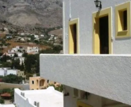 アパートホテル Afroditi マスーリー