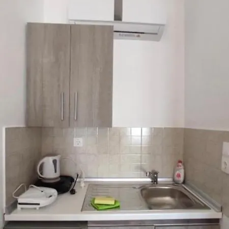 Afroditi アパートホテル