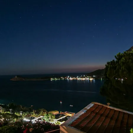 Апарт-отель Afroditi 2*