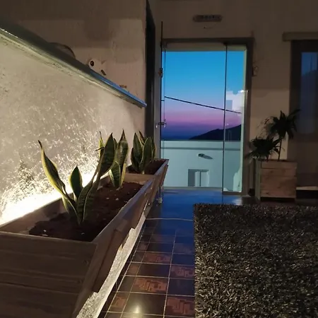 アパートホテル Afroditi 2*