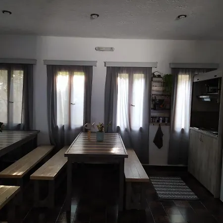 Afroditi アパートホテル 2*