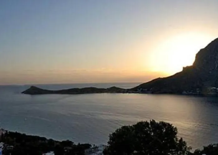 Afroditi And 2* ماسوري