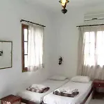 Afroditi And 密苏里
