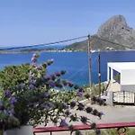 Afroditi Hotel&hostel 2*
