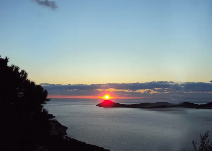 Afroditi And 公寓式酒店